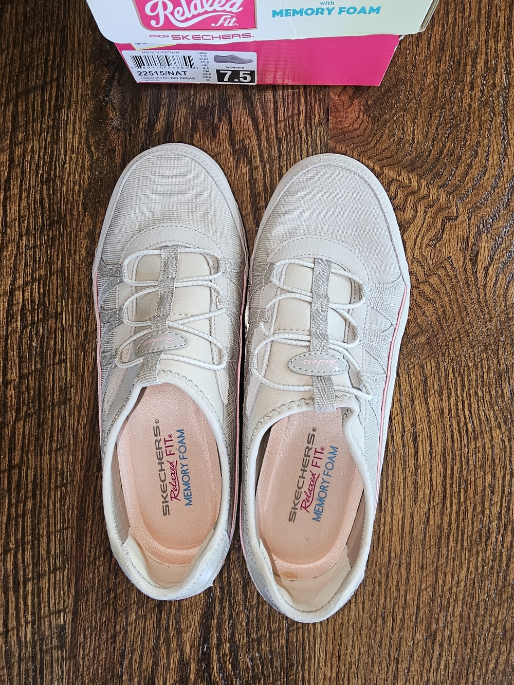 Skechers Relaxed Fit Slip-On Sneakers Natural with Pink Accents-7.5 NIB